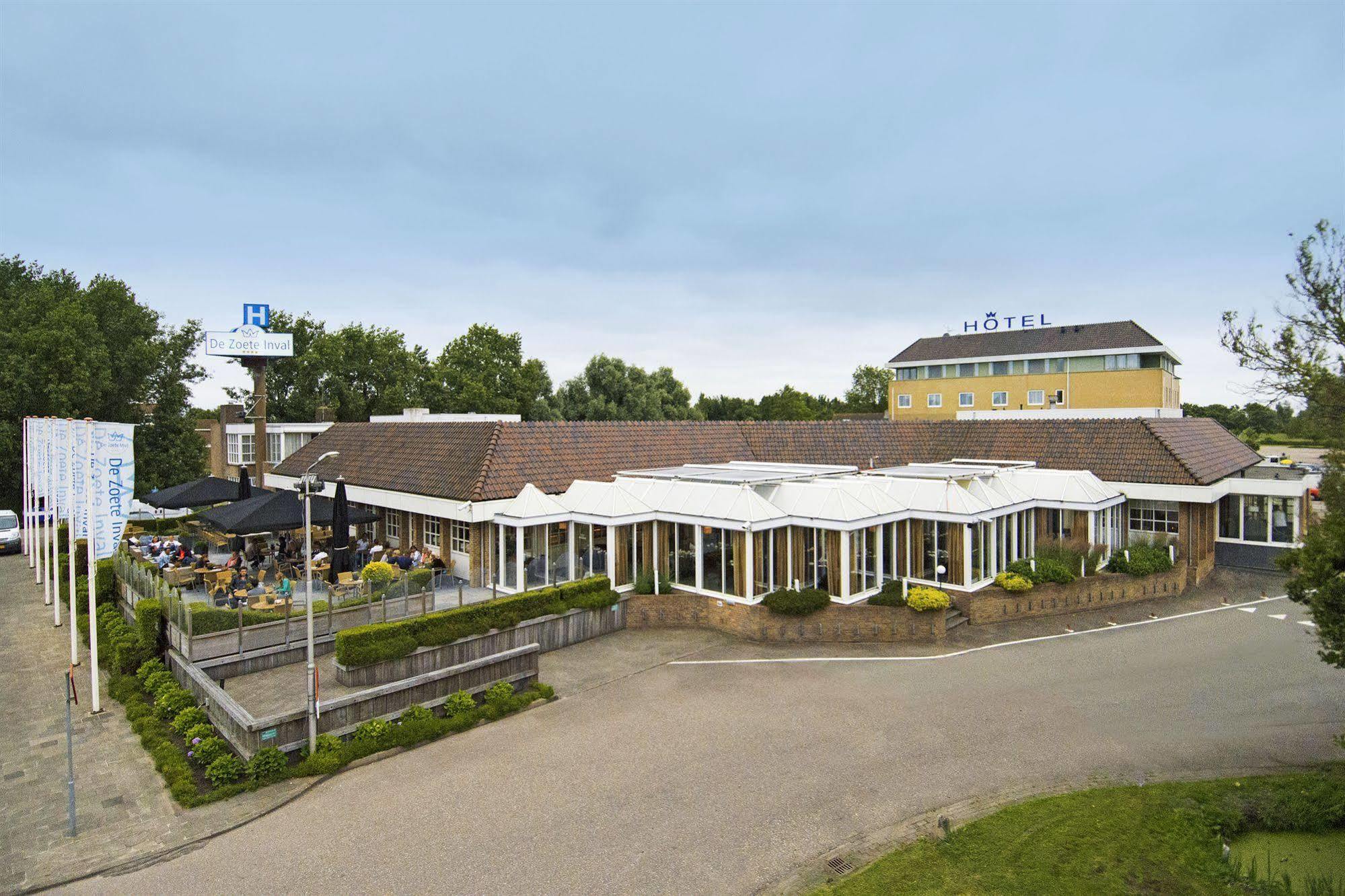 Hotel De Zoete Inval Haarlemmerliede Luaran gambar